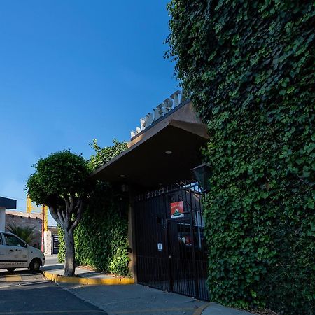 Capital O La Huerta Golf & Hotel Cholula Εξωτερικό φωτογραφία
